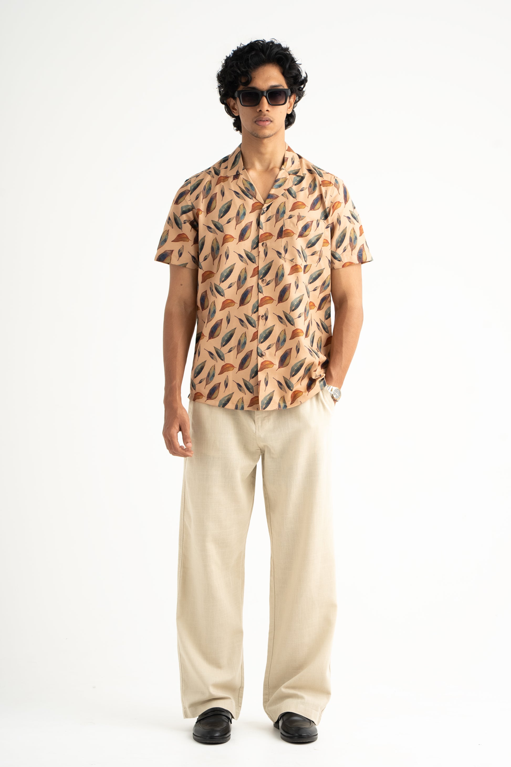 RELAXED FIT SHORT SLEEVE SHIRT
