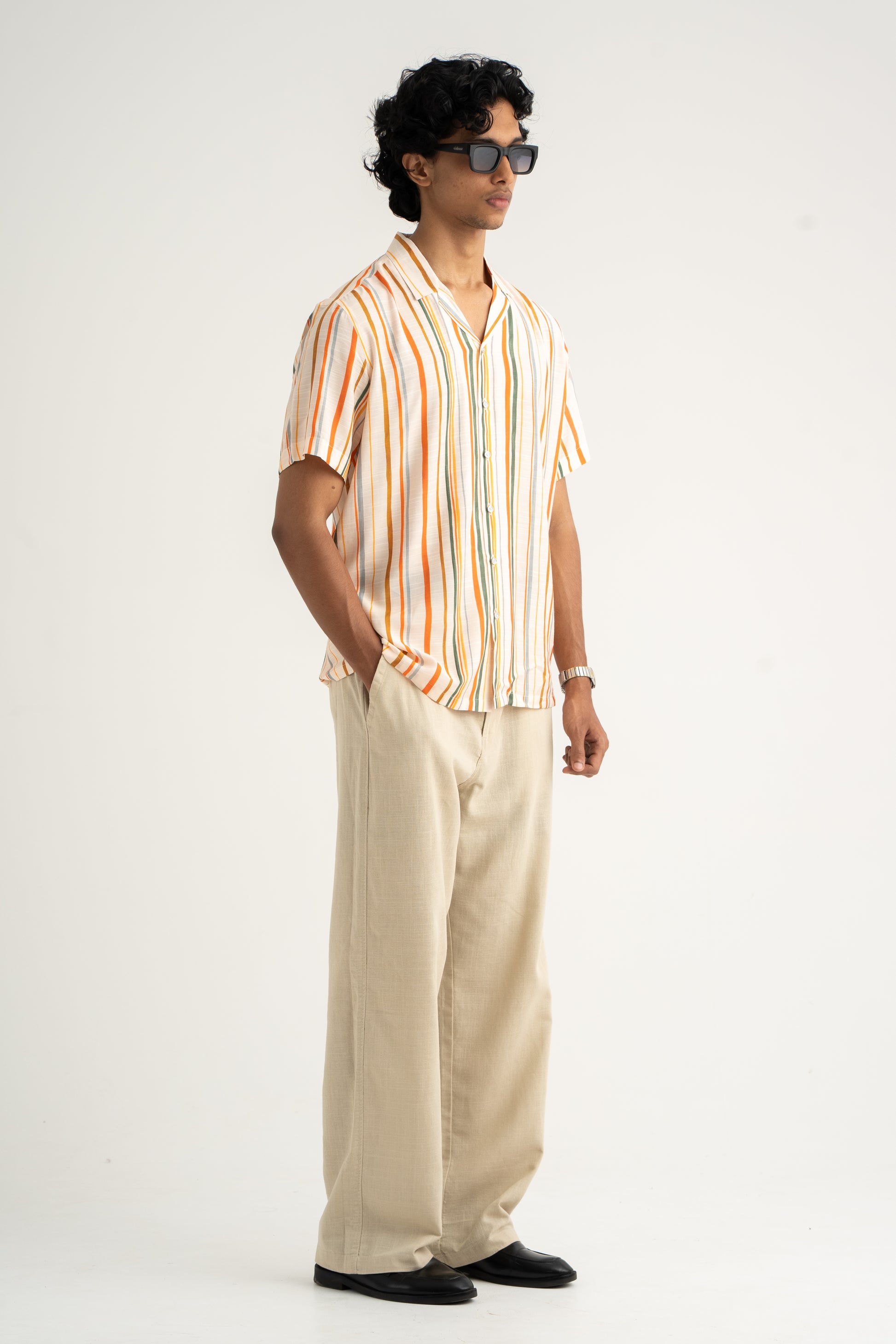 RELAXED FIT SHORT SLEEVE SHIRT