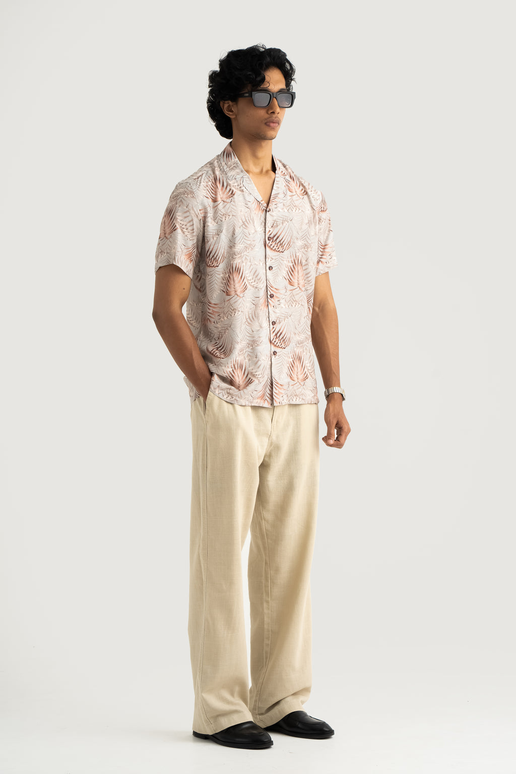 RELAXED FIT SHORT SLEEVE SHIRT