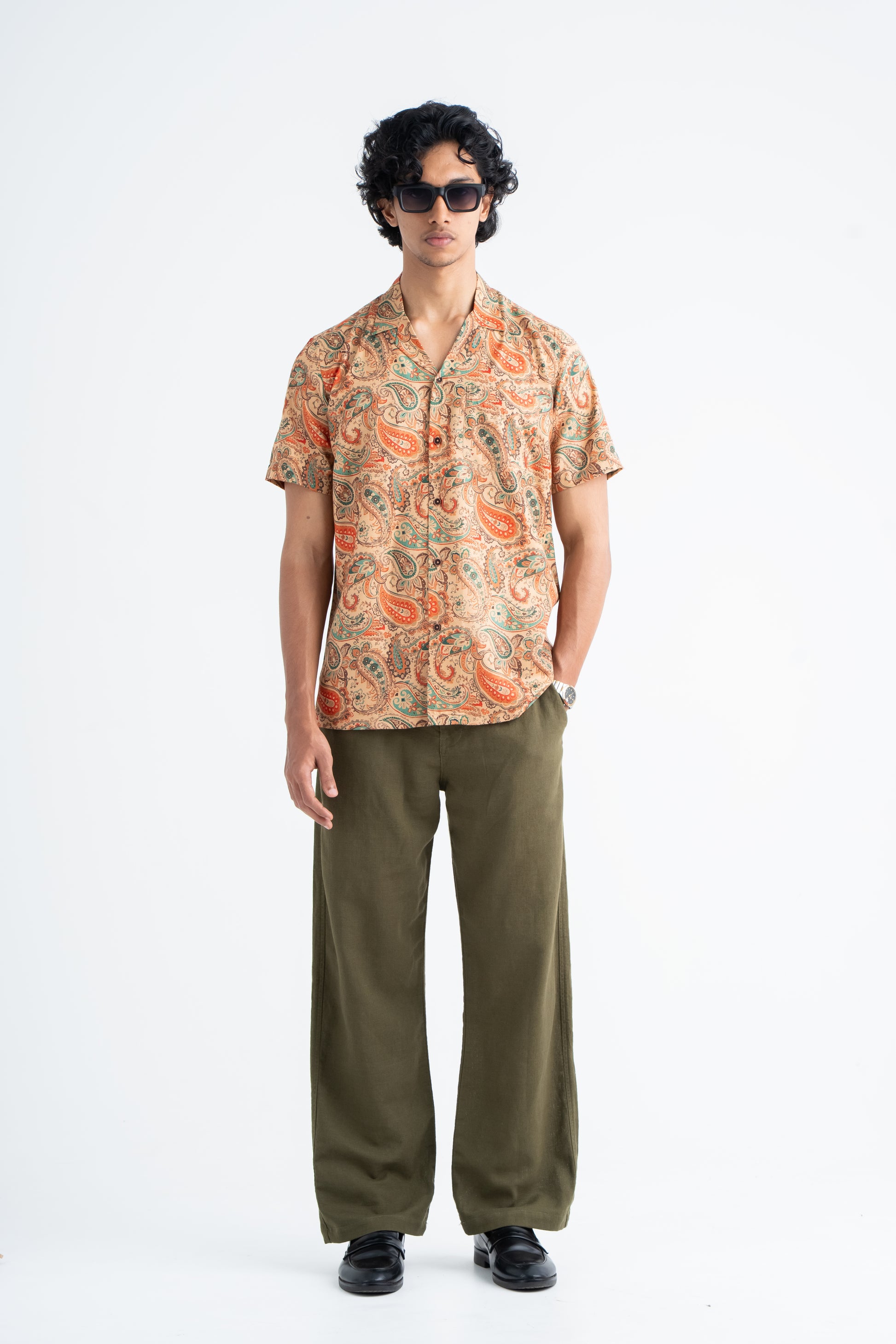 REGULAR FIT SHORT SLEEVE SHIRT