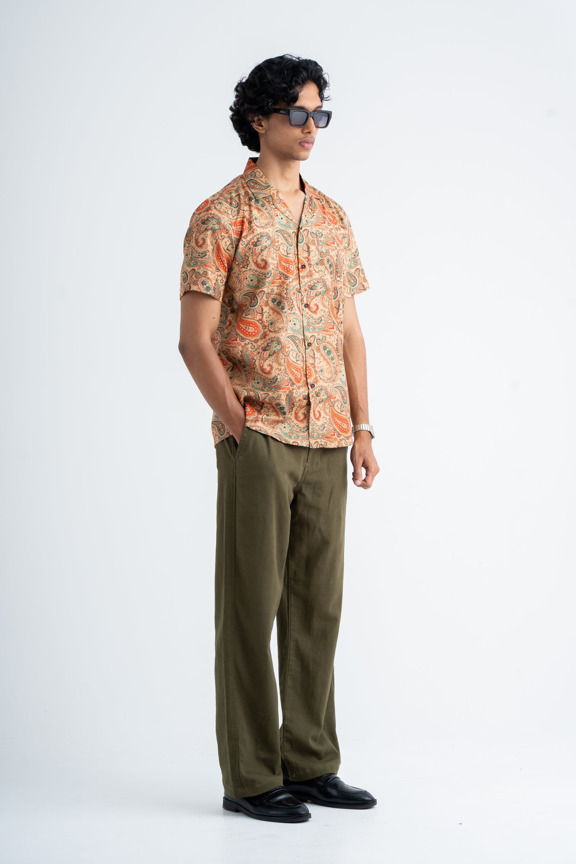 REGULAR FIT SHORT SLEEVE SHIRT