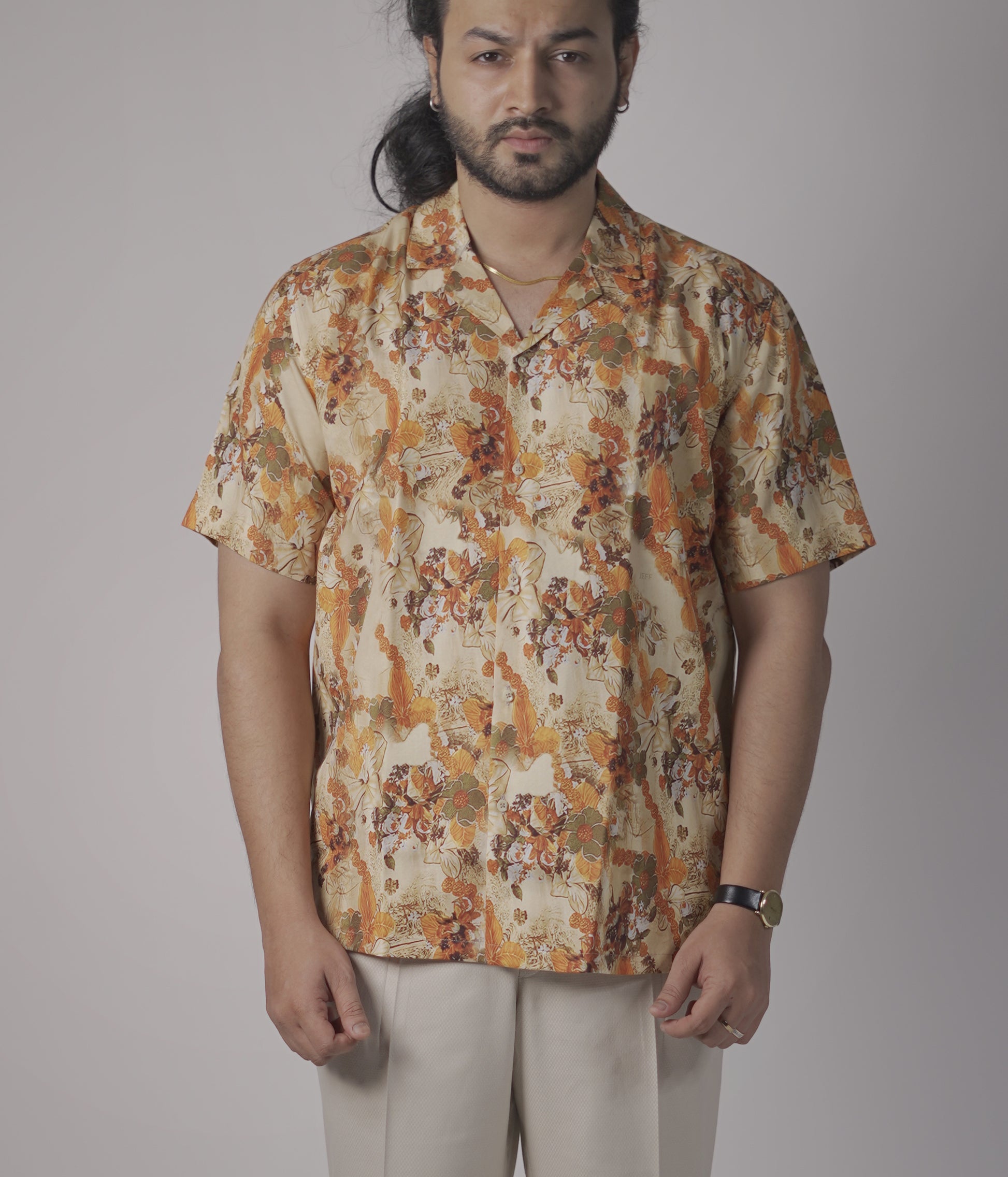 SHORT SLEEVE SHIRT